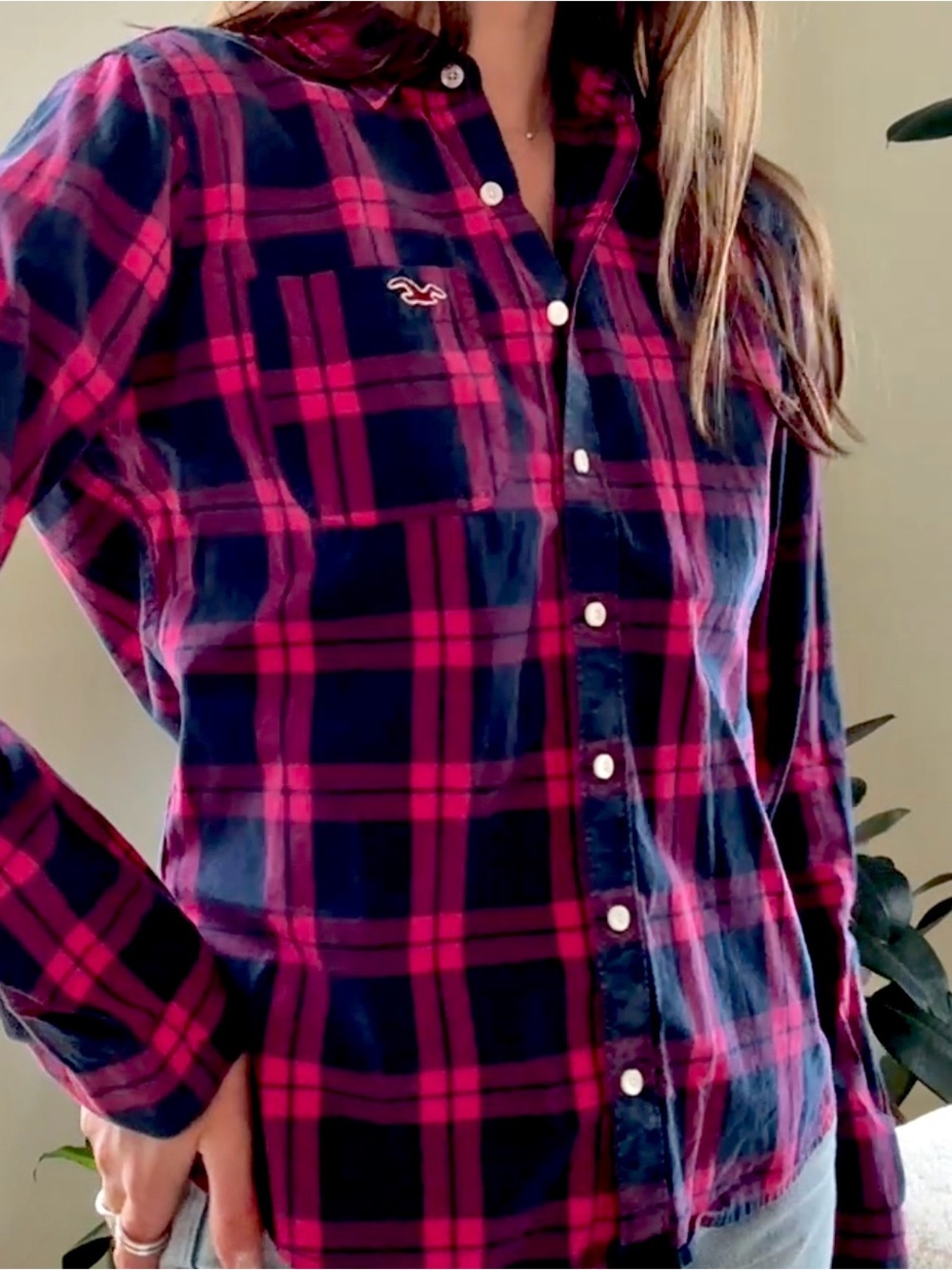 Hollister women's Navy and Pink Plaid Button-Up Shirt
